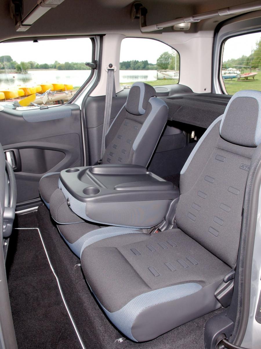  Citroen Berlingo Multispace 2008 года  (фото 18 из 36)
